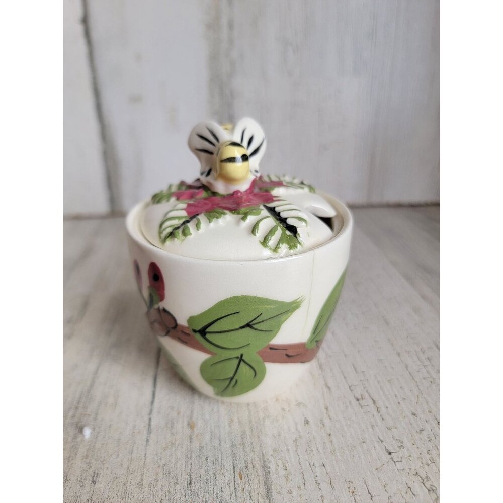 Bee sugar cup lip ceramic vintage home decor kitchen‎ tea